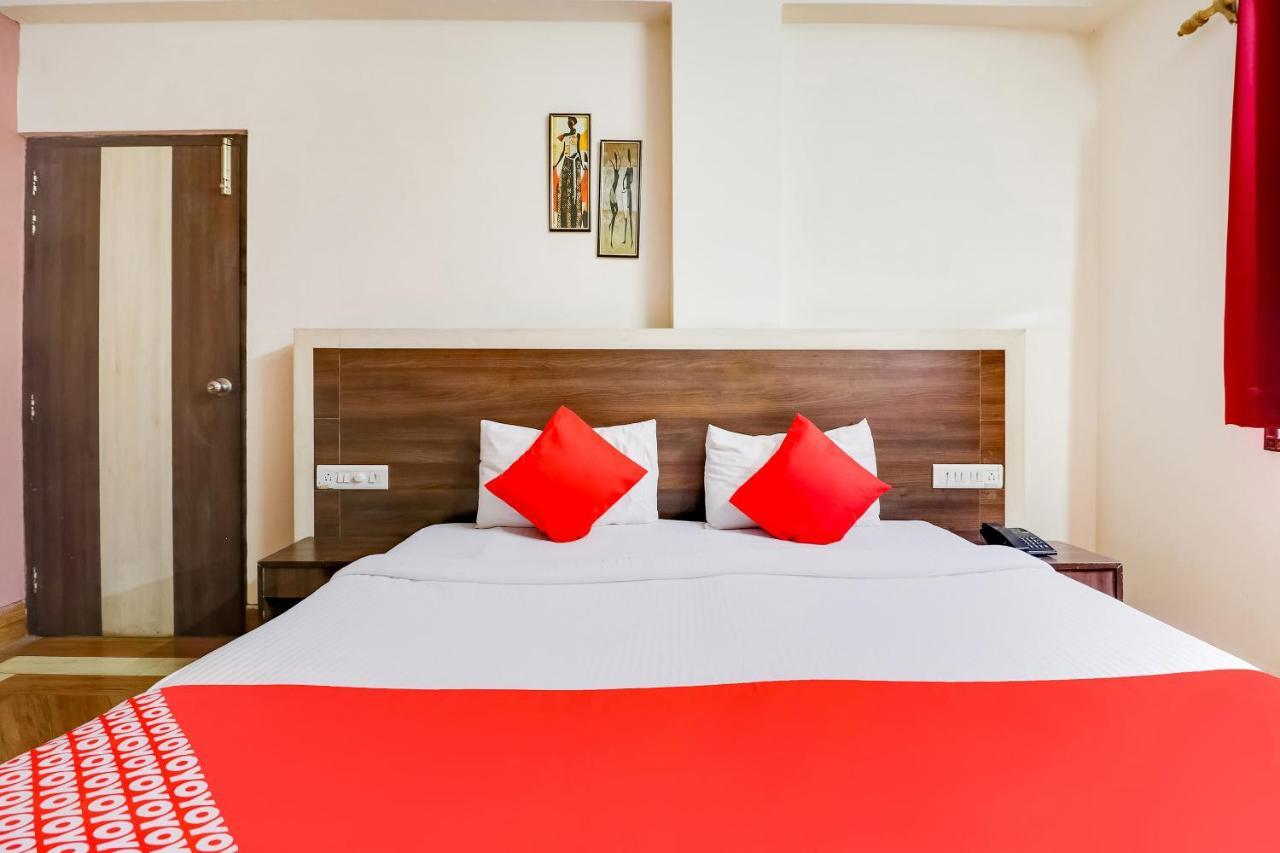 Oyo 71149 Jeet Residency Rewa Екстериор снимка