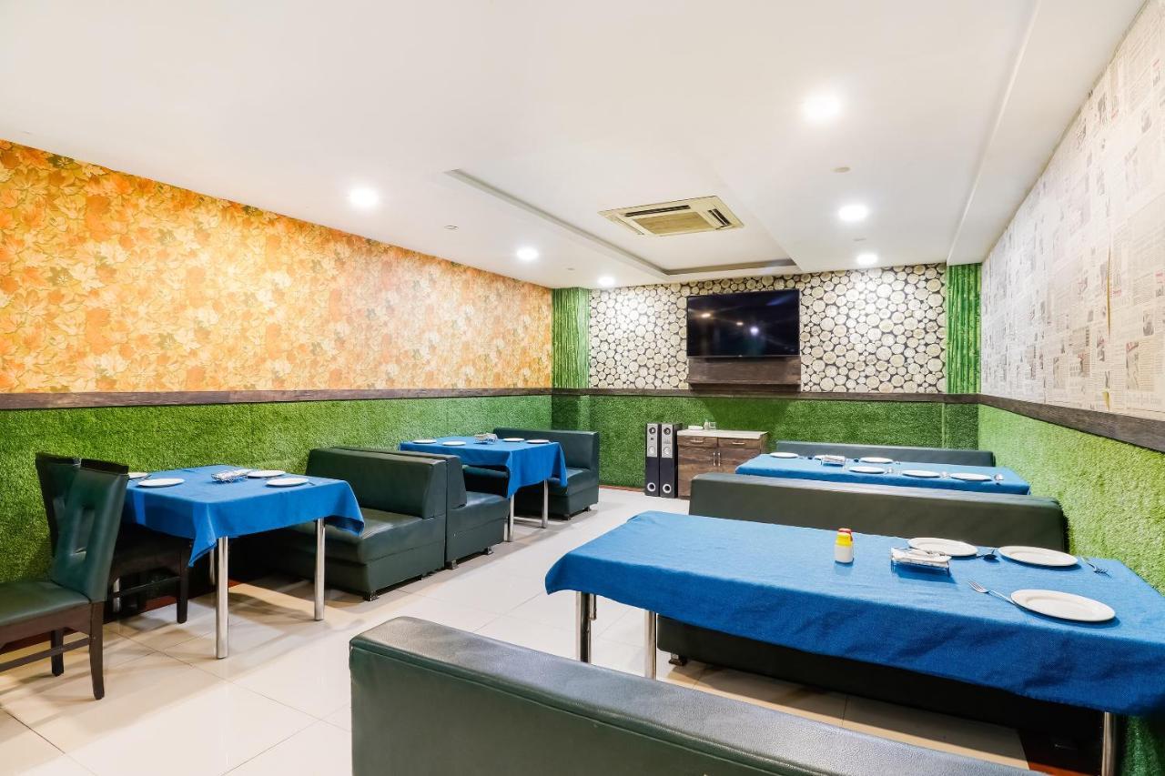 Oyo 71149 Jeet Residency Rewa Екстериор снимка