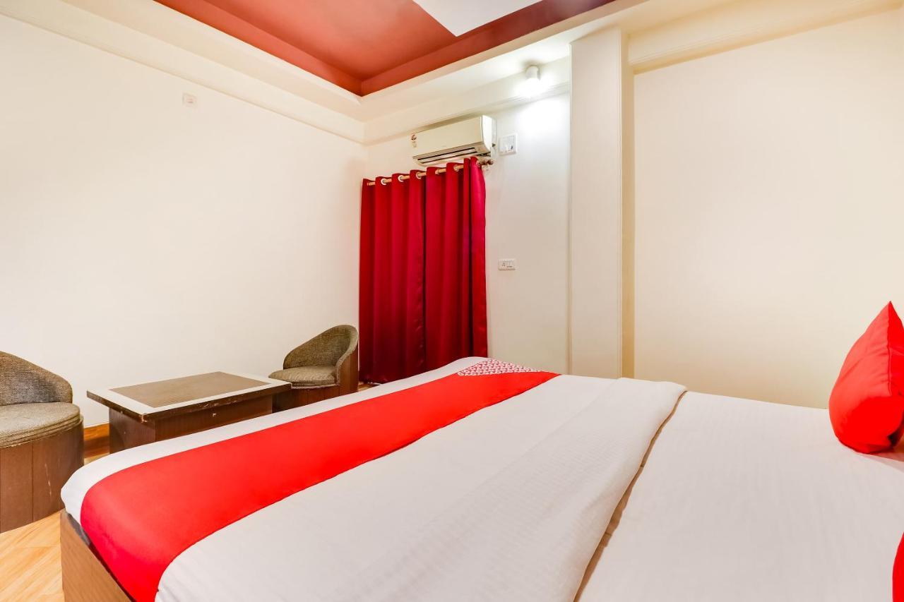 Oyo 71149 Jeet Residency Rewa Екстериор снимка