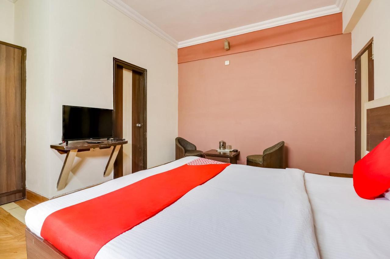 Oyo 71149 Jeet Residency Rewa Екстериор снимка
