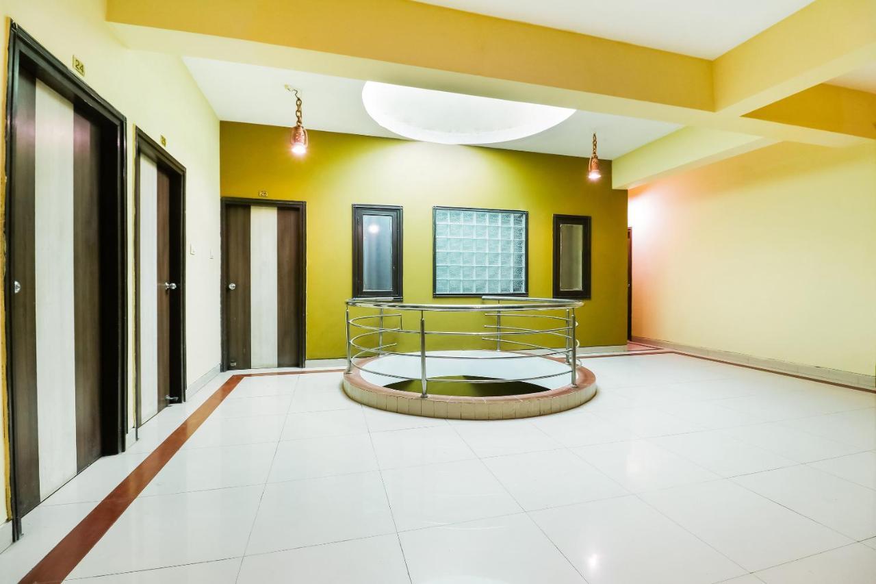 Oyo 71149 Jeet Residency Rewa Екстериор снимка