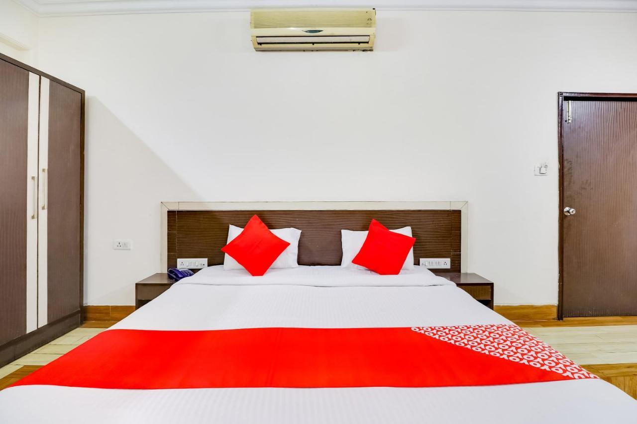 Oyo 71149 Jeet Residency Rewa Екстериор снимка